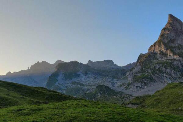 Morgenlicht auf der Alp Oberfeld